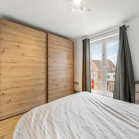 Apartamento Modern Flat, Close To The Port